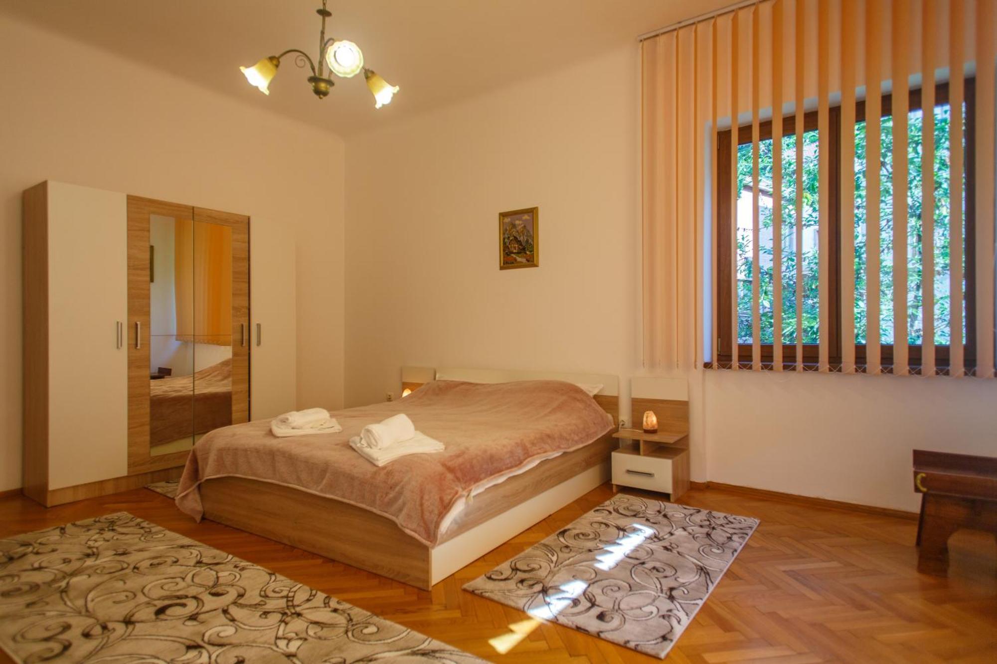 Barok Appart Brasov Bagian luar foto