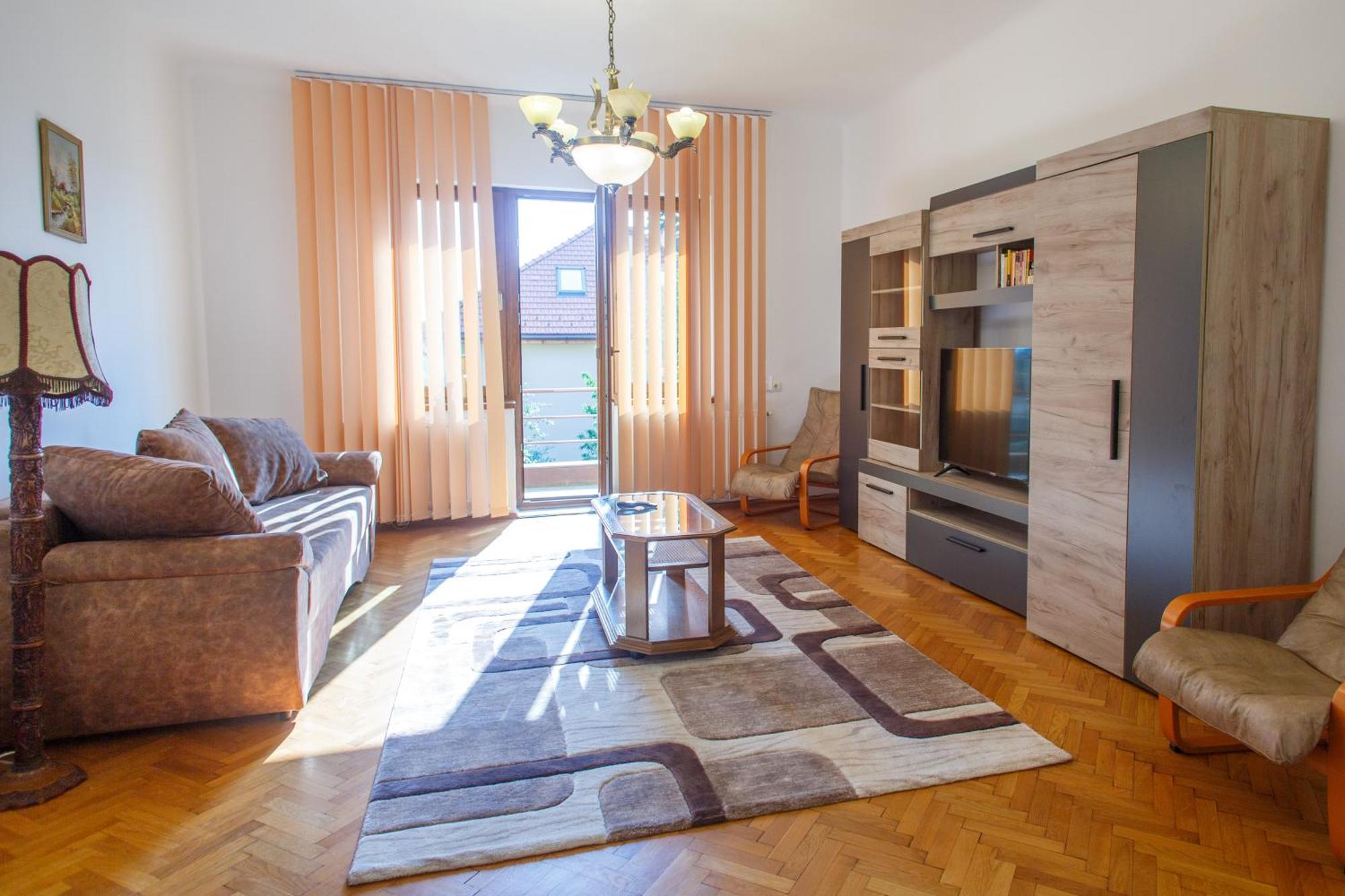 Barok Appart Brasov Bagian luar foto